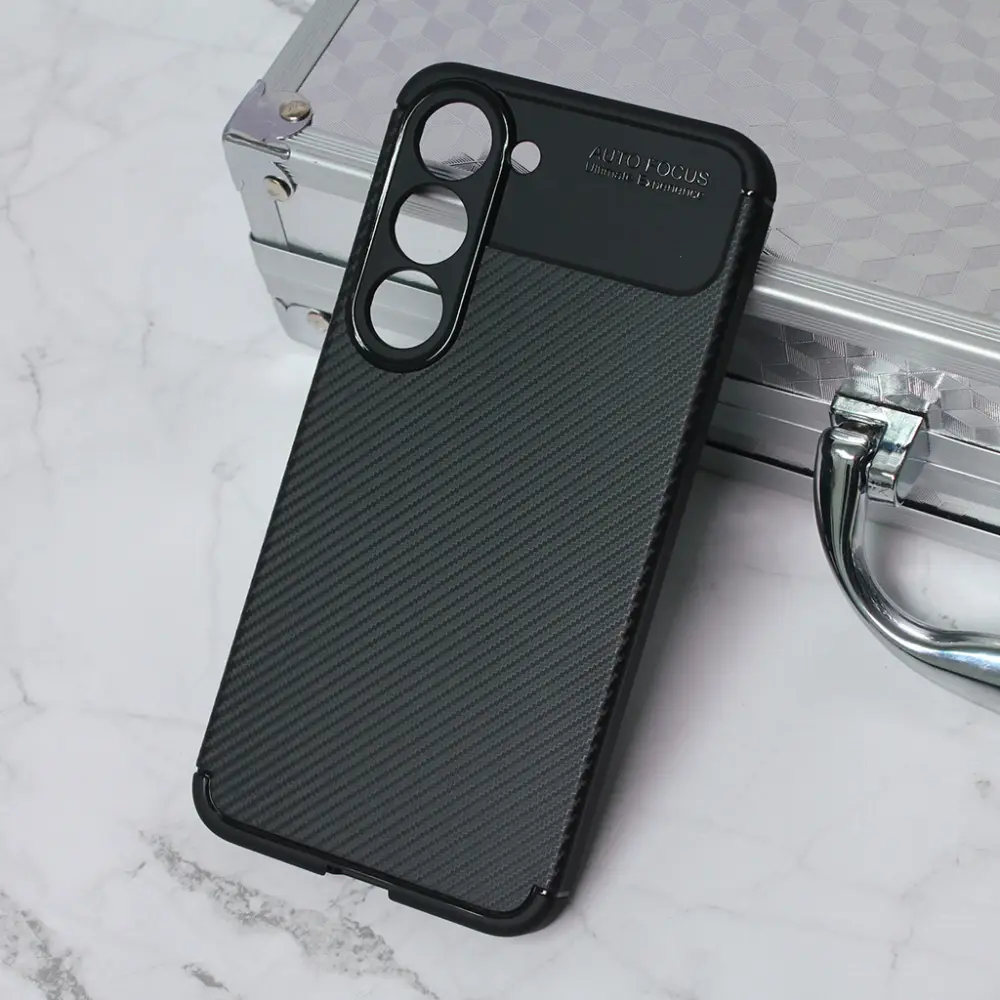Torbica Defender Carbon za Samsung S911B Galaxy S23 Crna