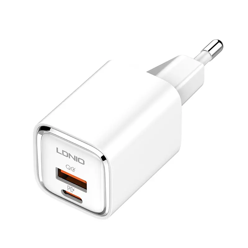 Kucni Punjac Ldnio A2317c, 3.6a, Qc3.0 18w, PD 30W sa Type C na Type C Kablom Beli