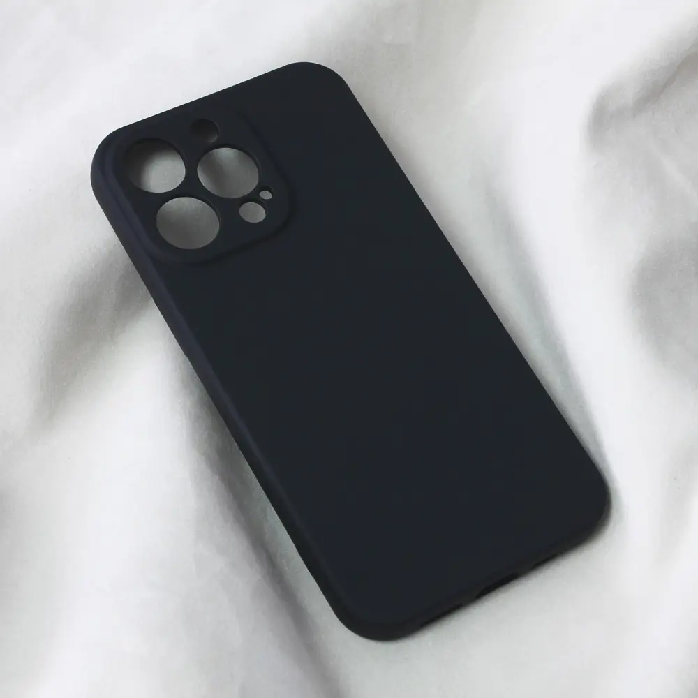 Torbica Teracell Soft Velvet za Iphone 13 Pro 6.1 Crna