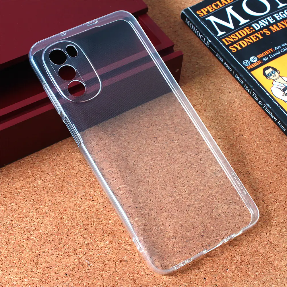 Torbica Silikonska Ultra Thin za Motorola Moto G52 Transparent