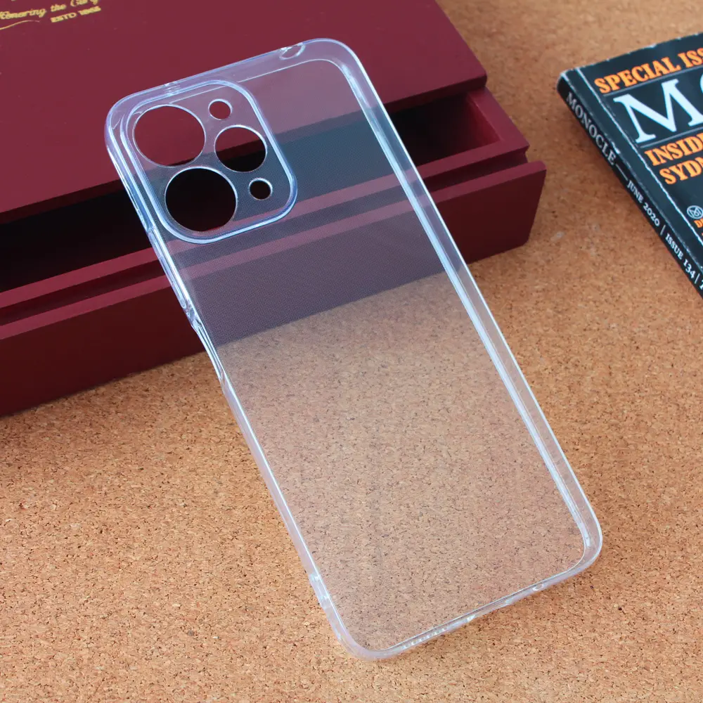 Torbica Silikonska Ultra Thin za Xiaomi Redmi 12 Transparent