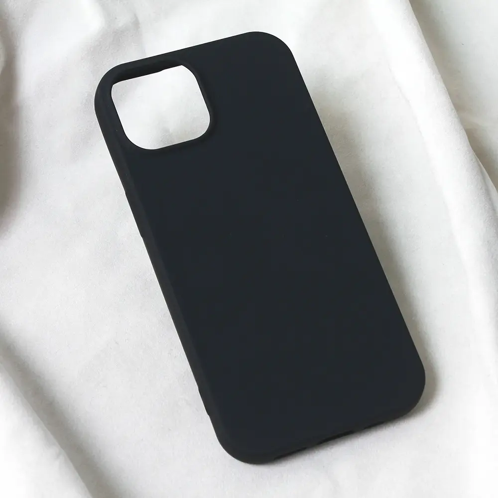 Torbica Teracell Soft Velvet za Iphone 15 6.1 Crna