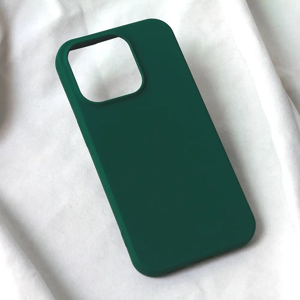 Torbica Teracell Soft Velvet za Iphone 15 Pro 6.1 Tamno Zelena