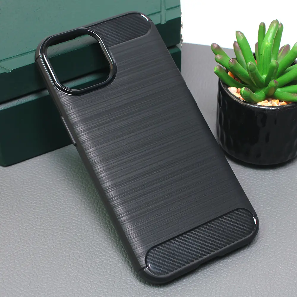 Torbica Defender Safeguard za Iphone 15 6.1 Crna