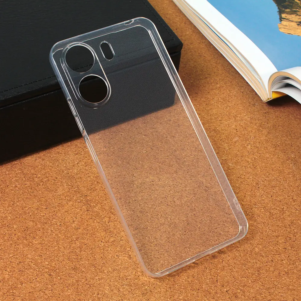 Torbica Silikonska Ultra Thin za Xiaomi Redmi 13C Transparent