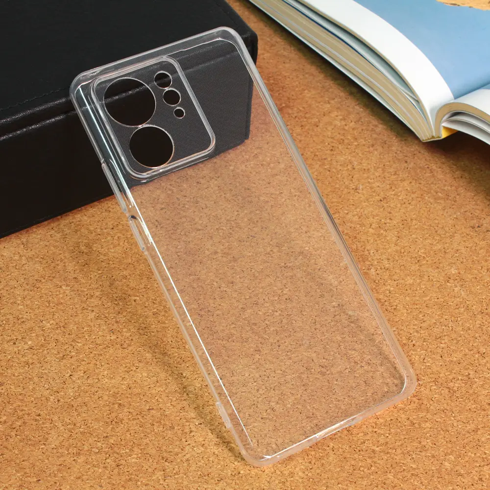 Torbica Silikonska Ultra Thin za Motorola Edge 40 Transparent