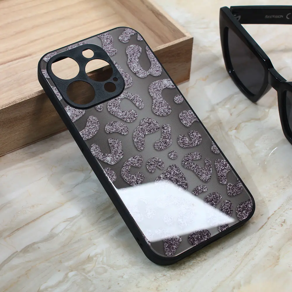 Torbica Shiny Glass za Iphone 15 Pro 6.1 Siva