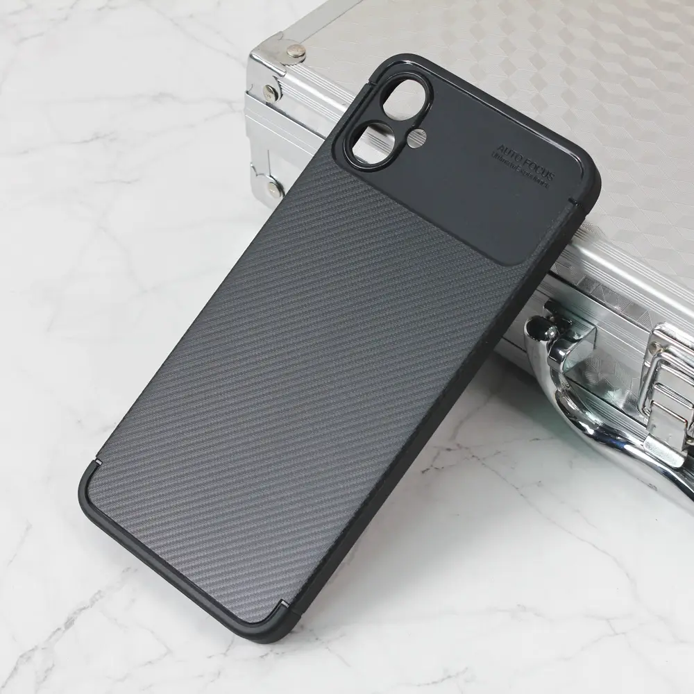 Torbica Defender Carbon za Samsung A055F Galaxy A05 Crna