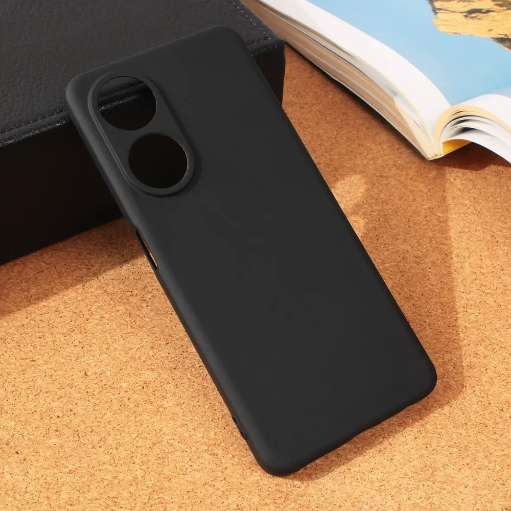 Torbica Silikonska Ultra Thin za Oppo A98 Mat Crna