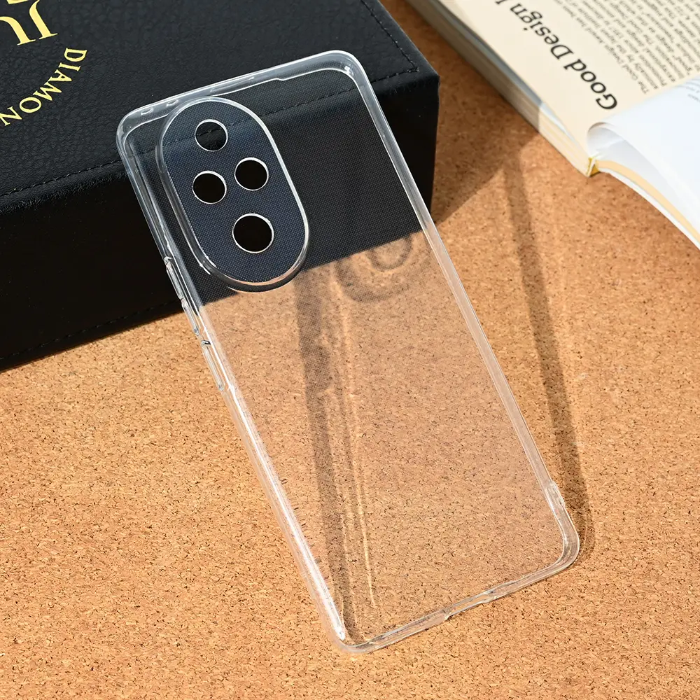 Torbica Silikonska Ultra Thin za Honor 200 Pro Transparent