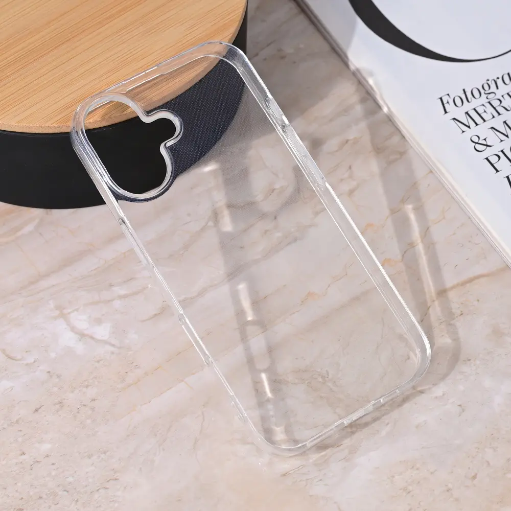Torbica Teracell Giulietta za Iphone 16 6.1 Transparent