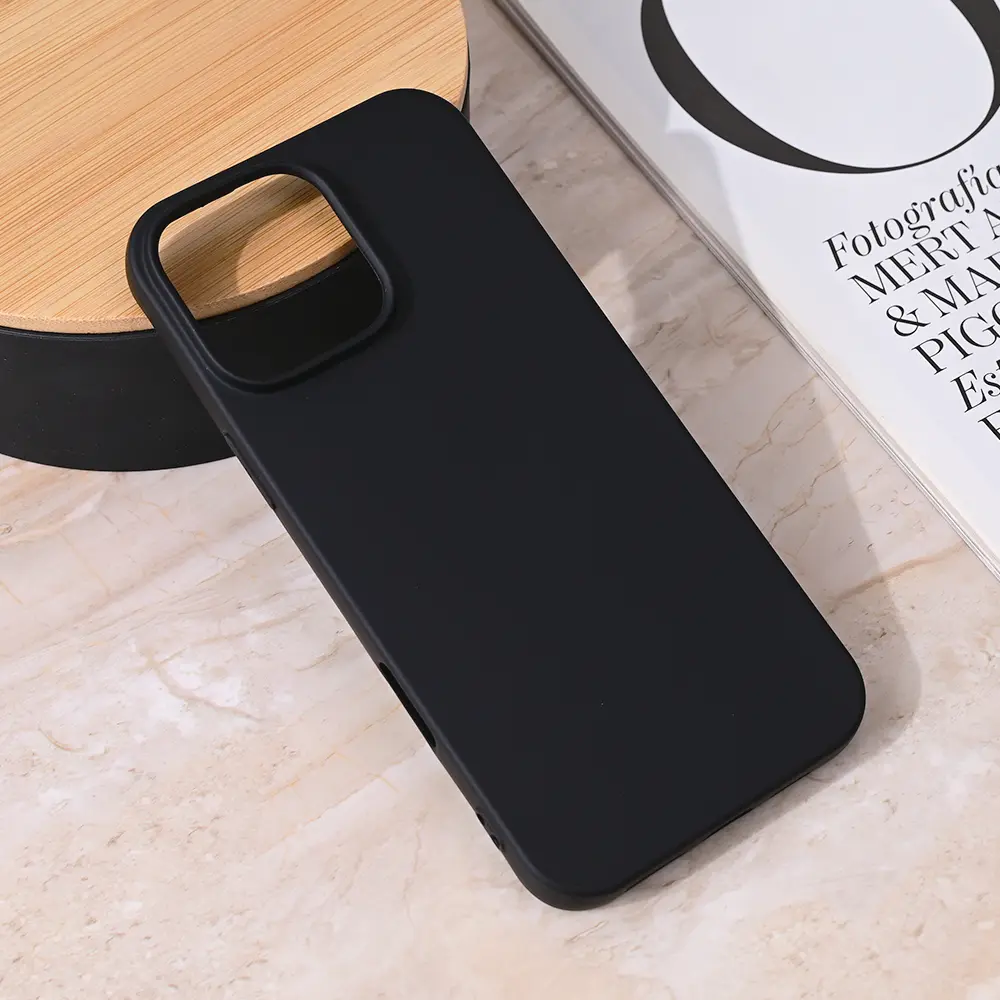 Torbica Teracell Giulietta za Iphone 16 Pro Max 6.9 Mat Crna