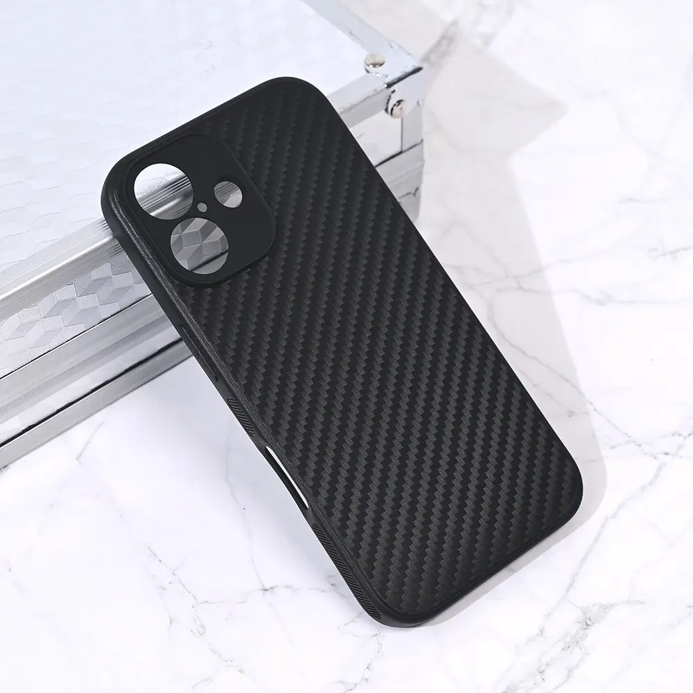 Torbica Carbon Fiber za Iphone 16 6.1 Crna