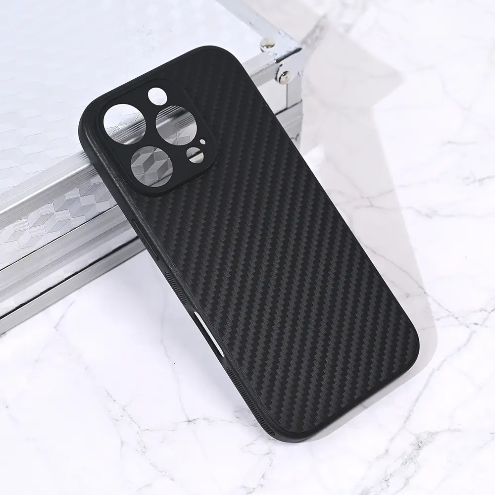 Torbica Carbon Fiber za Iphone 16 Pro 6.3 Crna