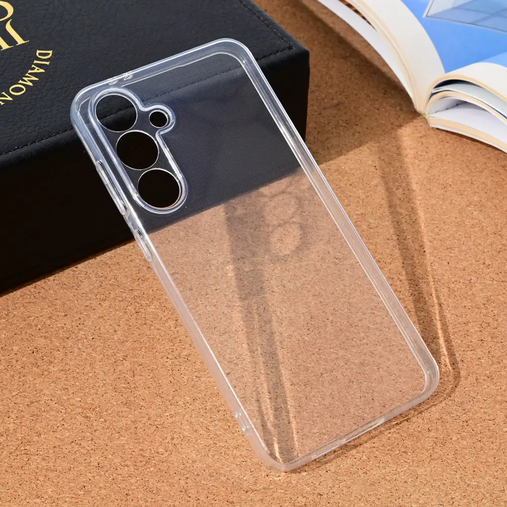 Torbica Silikonska Ultra Thin za Samsung S721B Galaxy S24 FE Transparent