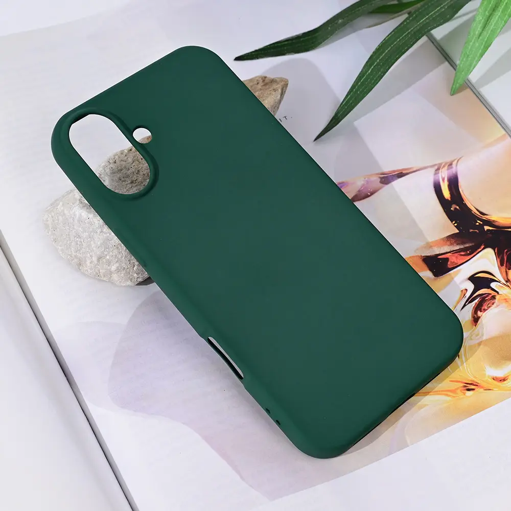 Torbica Teracell Soft Velvet za Iphone 16 Plus 6.7 Tamno Zelena