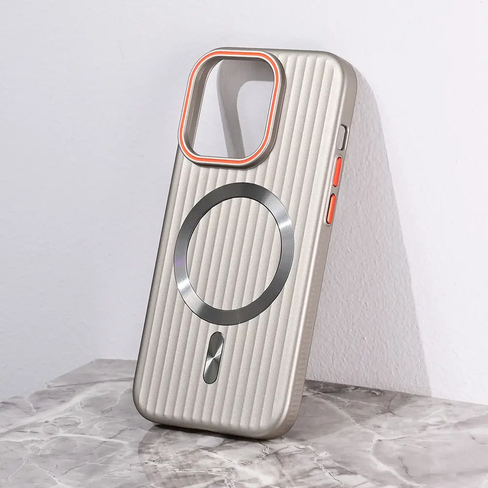 Torbica Magsafe Stripe za Iphone 13 Pro 6.1 Siva