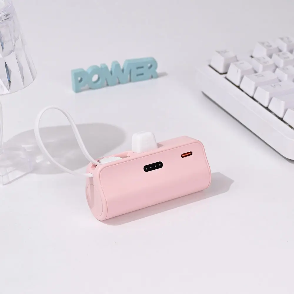 Power Bank Prenosiva Baterija Privezak 5000mah Fast Lightning Roze