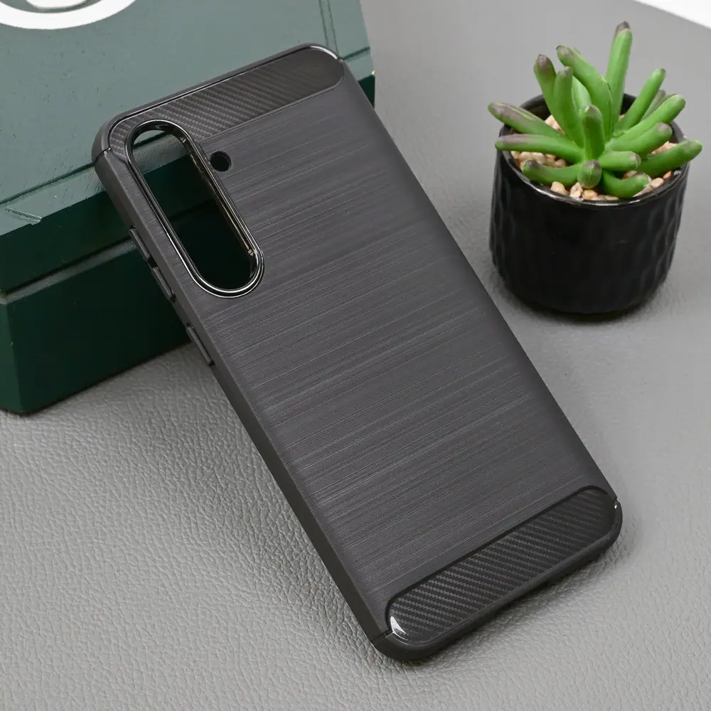 Torbica Defender Safeguard za Samsung S721B Galaxy S24 FE Crna