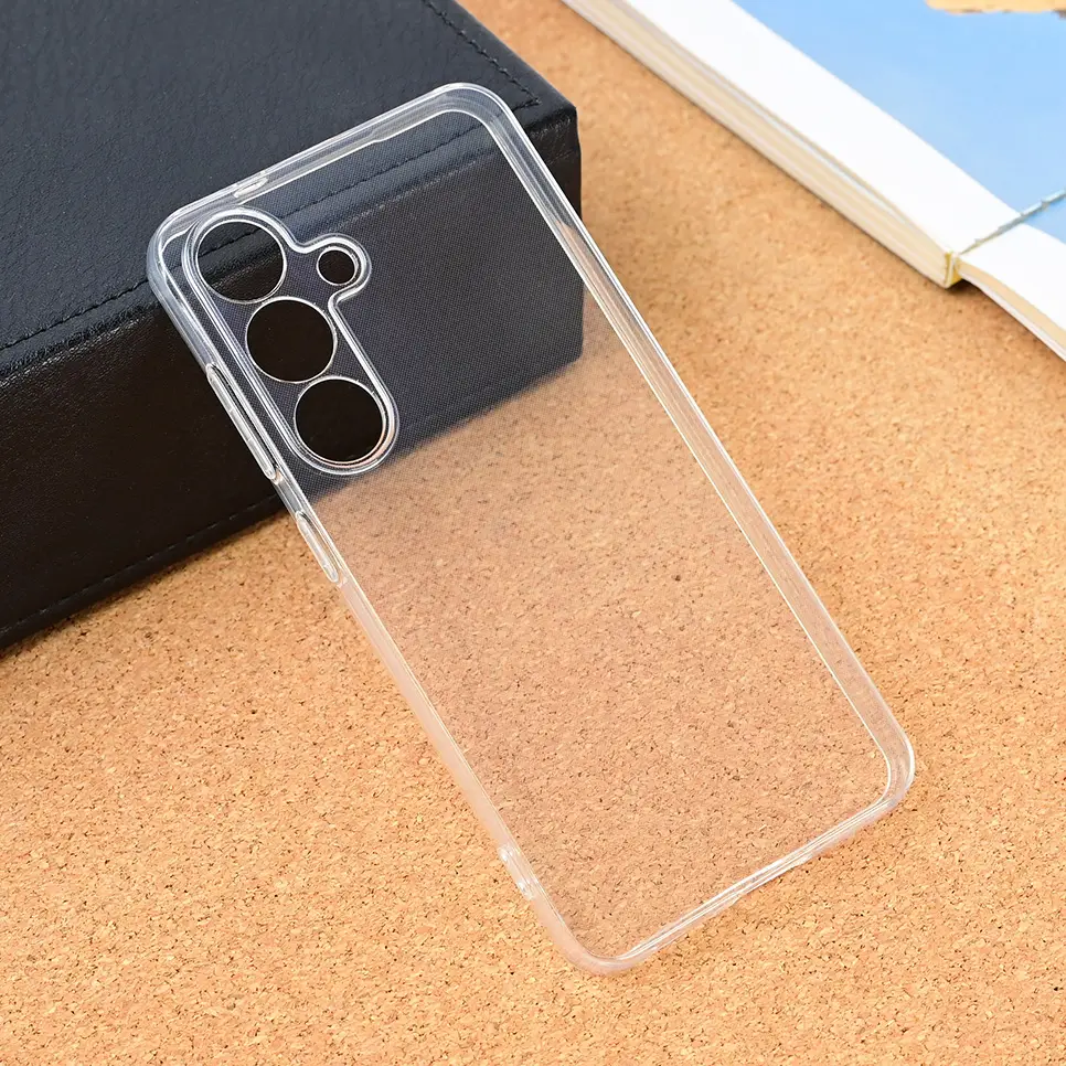 Torbica Silikonska Ultra Thin za Samsung S931B Galaxy S25 Transparent