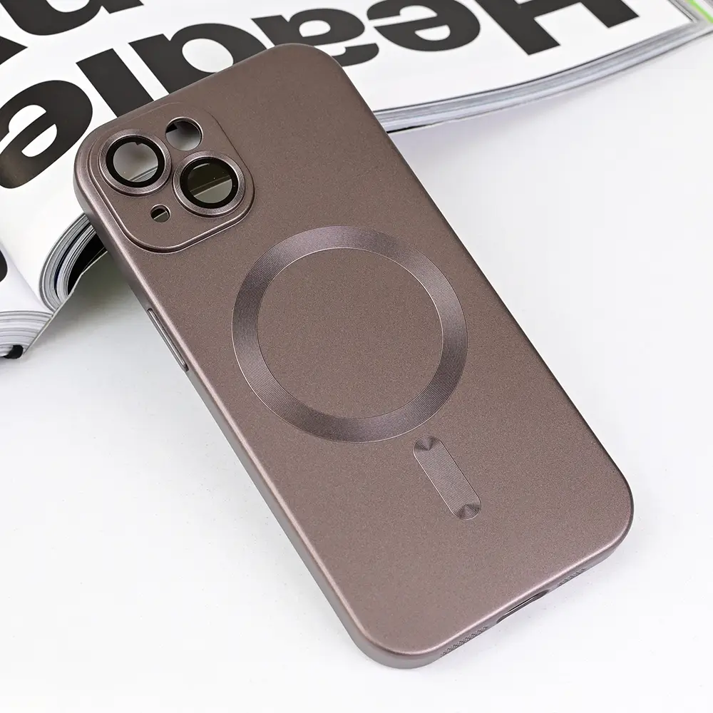 Torbica Magsafe Chrome za Iphone 15 6.1 Siva