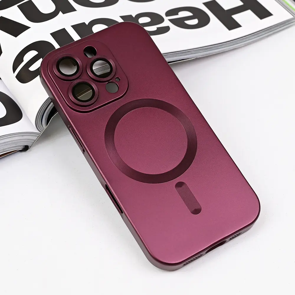 Torbica Magsafe Chrome za Iphone 16 Pro 6.3 Bordo