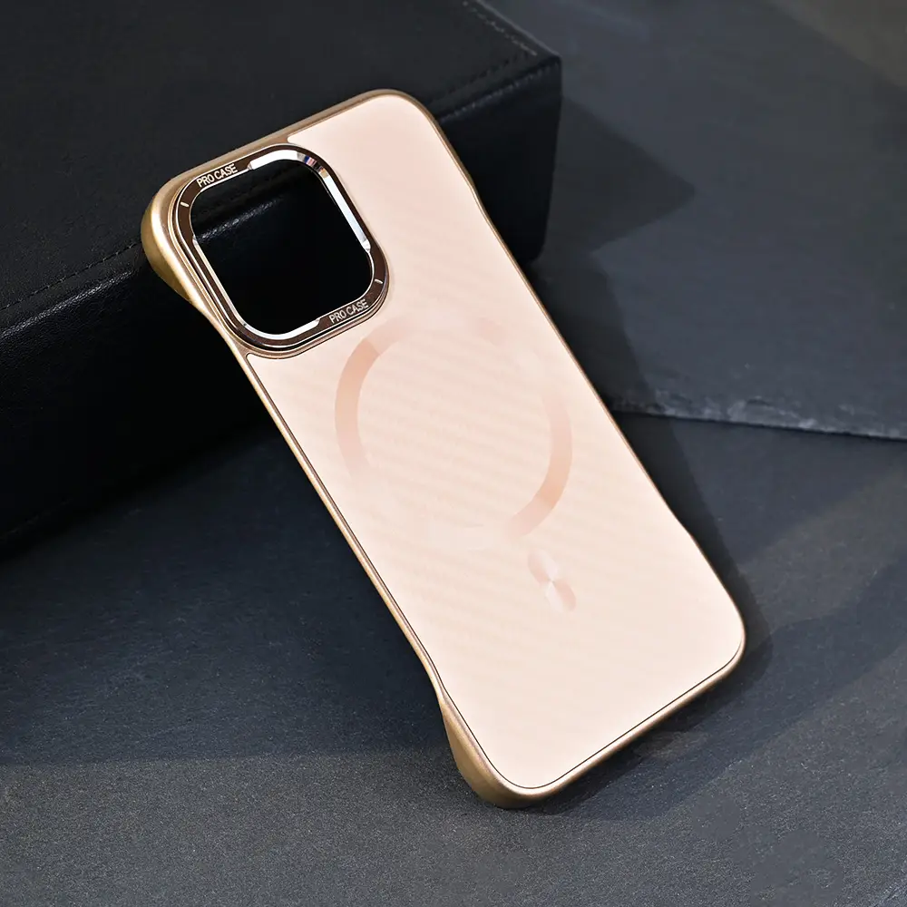 Torbica Magsafe Carbon za Iphone 13 Pro 6.1 Bez