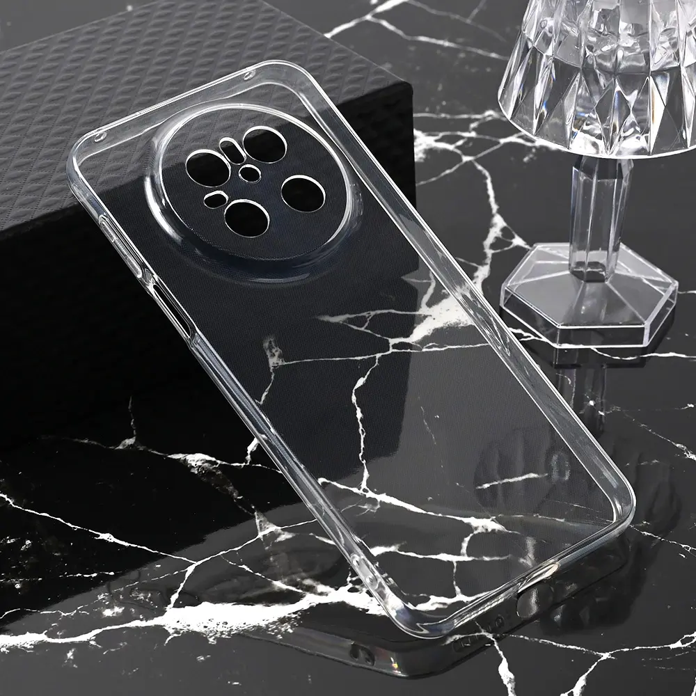 Torbica Silikonska Ultra Thin za Huawei Mate 70 Transparent