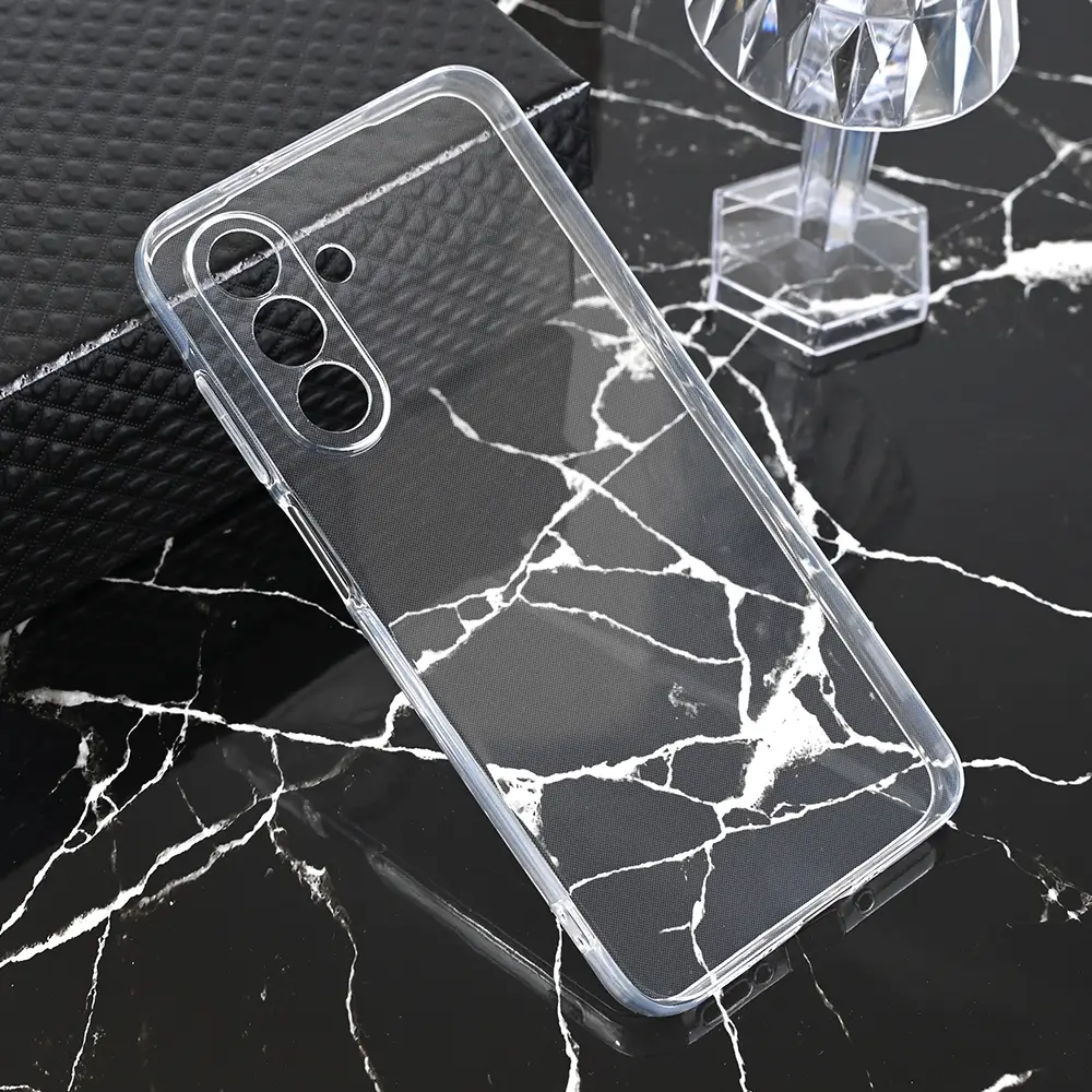 Torbica Silikonska Ultra Thin za Samsung A266B Galaxy A26 5G Transparent