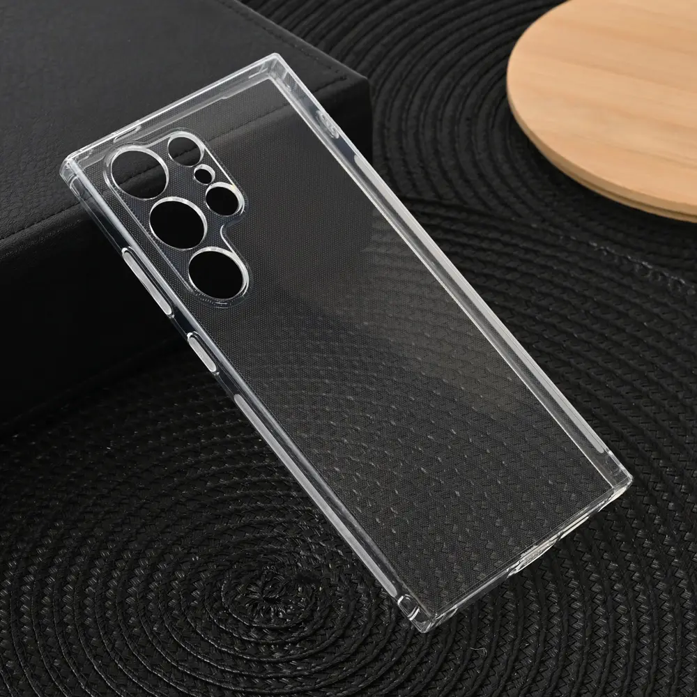 Torbica Silikonska Ultra Thin With Pluggy za Samsung S928B Galaxy S24 Ultra Transparent