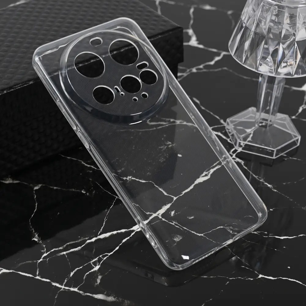 Torbica Silikonska Ultra Thin za Xiaomi 15 Ultra Transparent