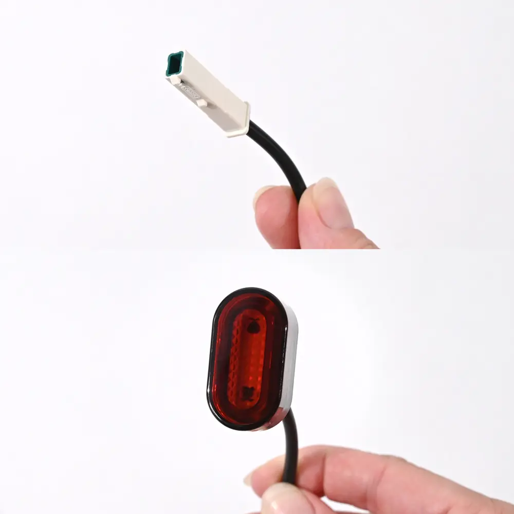 Zadnje Svetlo za Elektricni Trotinet Xiaomi M365/m365 Pro