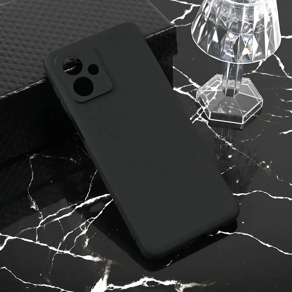 Torbica Silikonska Ultra Thin za Motorola Moto G54 Mat Crna