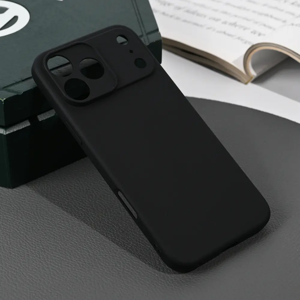 Torbica Silikonska Skin za Iphone 17 Pro Max 6.9 Mat Crna