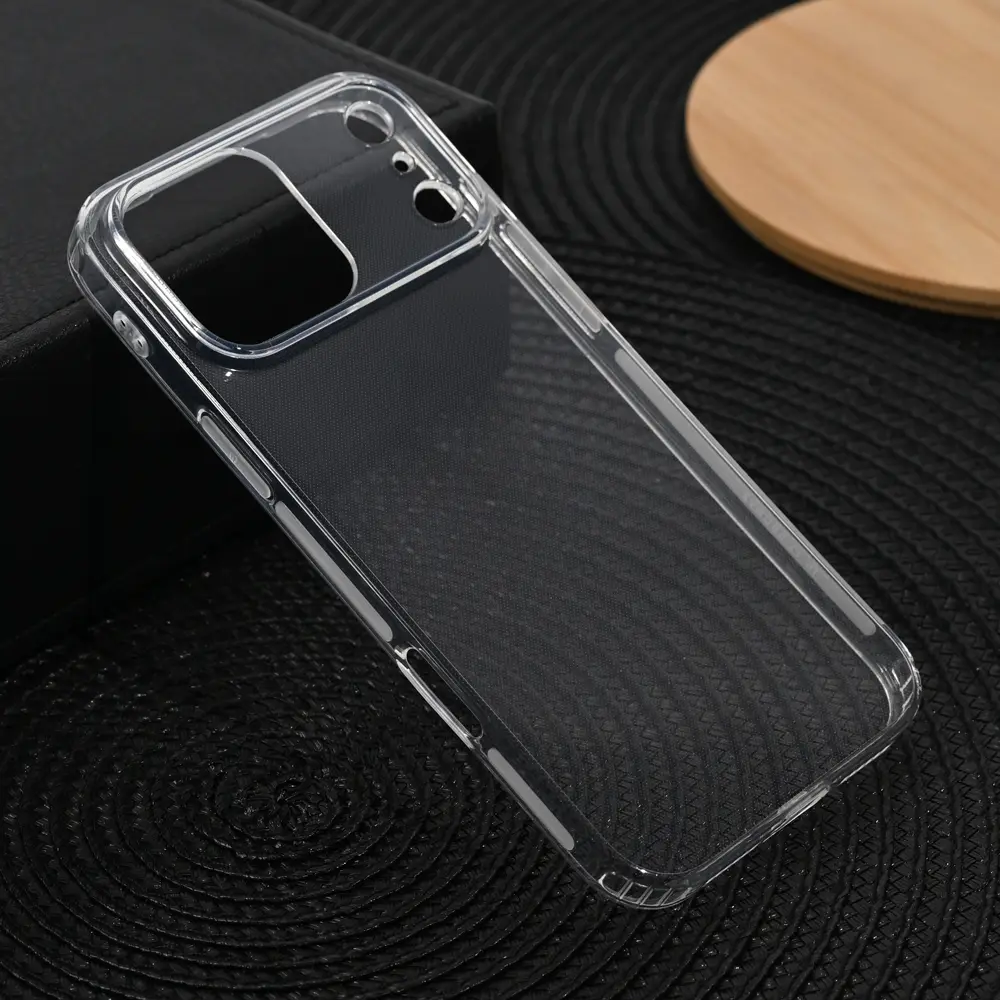 Torbica Silikonska Ultra Thin With Pluggy za Iphone 17 Pro Max 6.9 Transparent