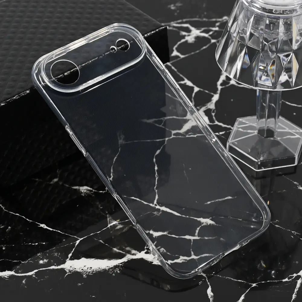 Torbica Silikonska Ultra Thin za Iphone 17 Air 6.6 Transparent