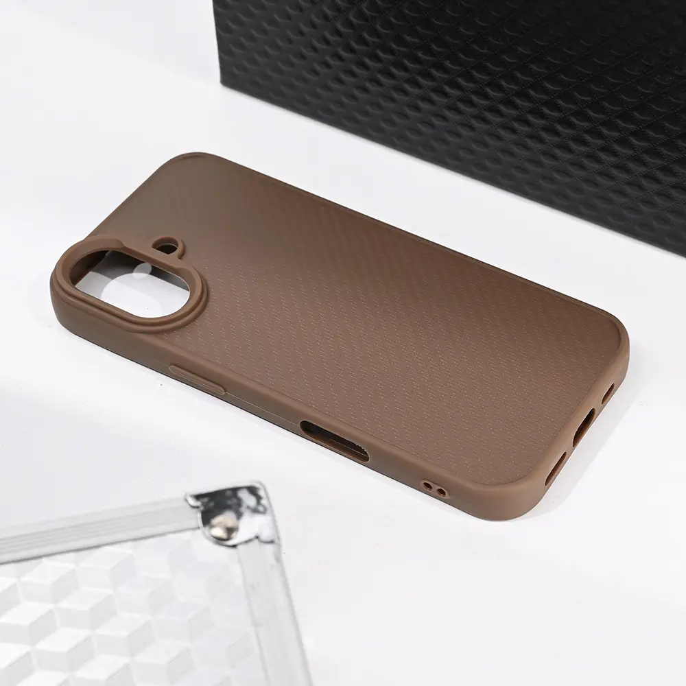 Torbica Magsafe Kevlar za Iphone 17 6.3 Braon